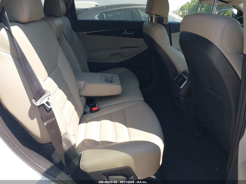 2017 Kia Sorento VIN 5XYPHDA14HG263054 IAAI salvage auction — RIGHT FRONT, Salvage (Massachusetts), sold $2,250 on 2026-07-21 (photo 8)
