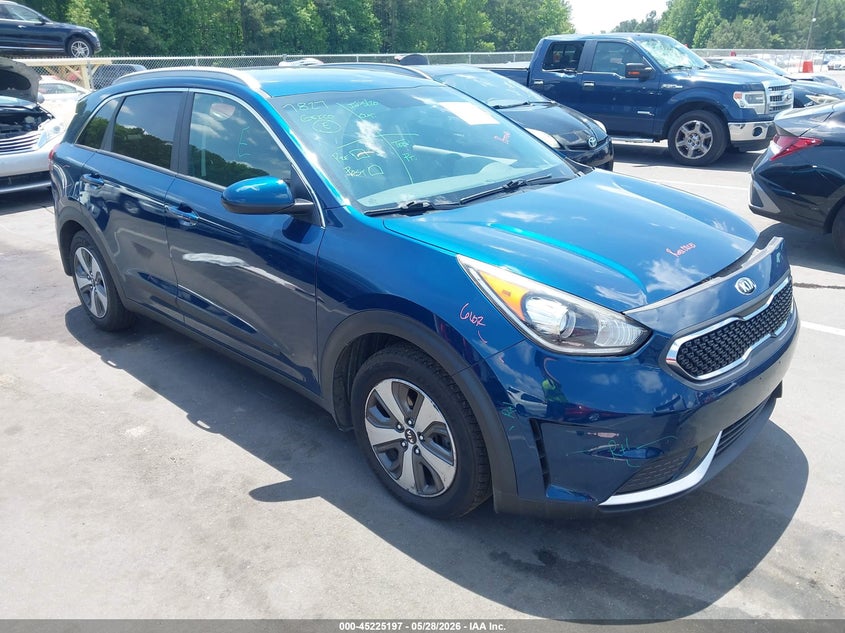 2017 Kia Niro VIN KNDCB3LC3H5080441 IAAI salvage auction — LEFT FRONT, Salvage Title, sold $25 on 2026-07-22 (photo 1)