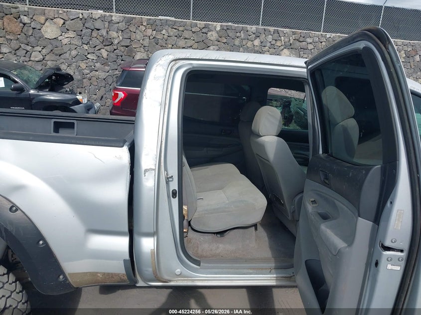 2006 Toyota Tacoma VIN 5TEMU52N36Z231138 IAAI salvage auction — ROLLOVER, Salvage (Hawaii), sold $1,275 on 2026-07-14 (photo 8)