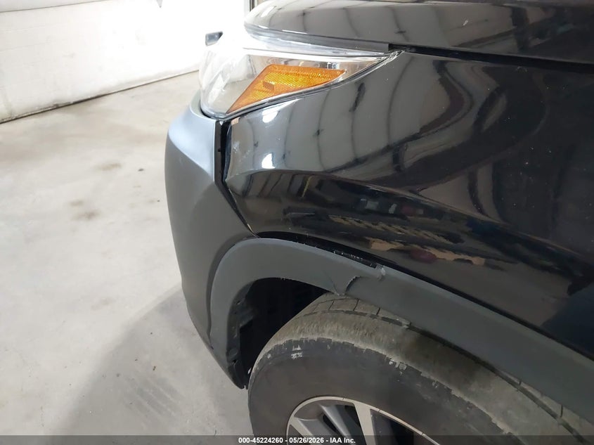 2018 Toyota Highlander VIN 5TDJZRFH4JS829048 IAAI salvage auction — LEFT FRONT, Salvage Title, sold $10,100 on 2026-07-15 (photo 6)