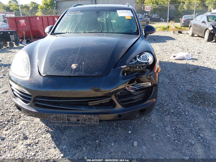 2012 Porsche Cayenne VIN WP1AA2A28CLA04649 IAAI salvage auction — LEFT FRONT, Wait Title, sold $2,250 on 2026-09-05 (photo 6)