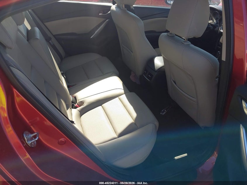 2017 Mazda 6 VIN JM1GL1V59H1146886 IAAI salvage auction — FRONT END, Salvage (Massachusetts), sold $650 on 2026-07-31 (photo 8)