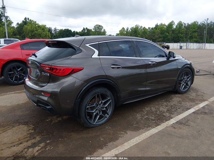 2017 Infiniti Qx30 VIN SJKCH5CP5HA019626 IAAI salvage auction — LEFT FRONT, Salvage (Tennessee), sold $1,225 on 2026-07-16 (photo 4)