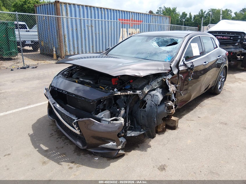 2017 Infiniti Qx30 VIN SJKCH5CP5HA019626 IAAI salvage auction — LEFT FRONT, Salvage (Tennessee), sold $1,225 on 2026-07-16 (photo 6)