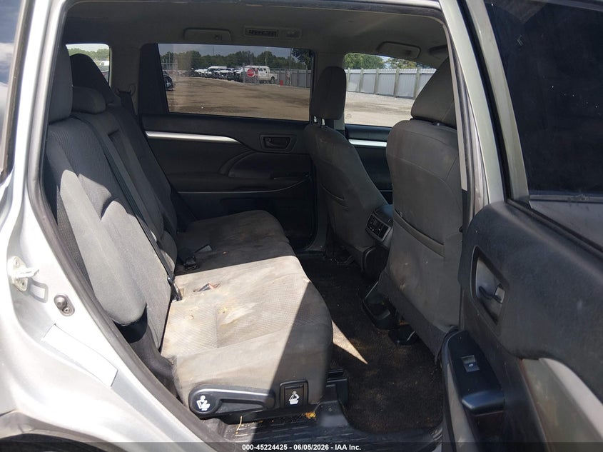 2019 Toyota Highlander VIN 5TDZZRFH2KS298808 IAAI salvage auction — FRONT END, Salvage (Louisiana), sold $5,500 on 2026-07-22 (photo 8)