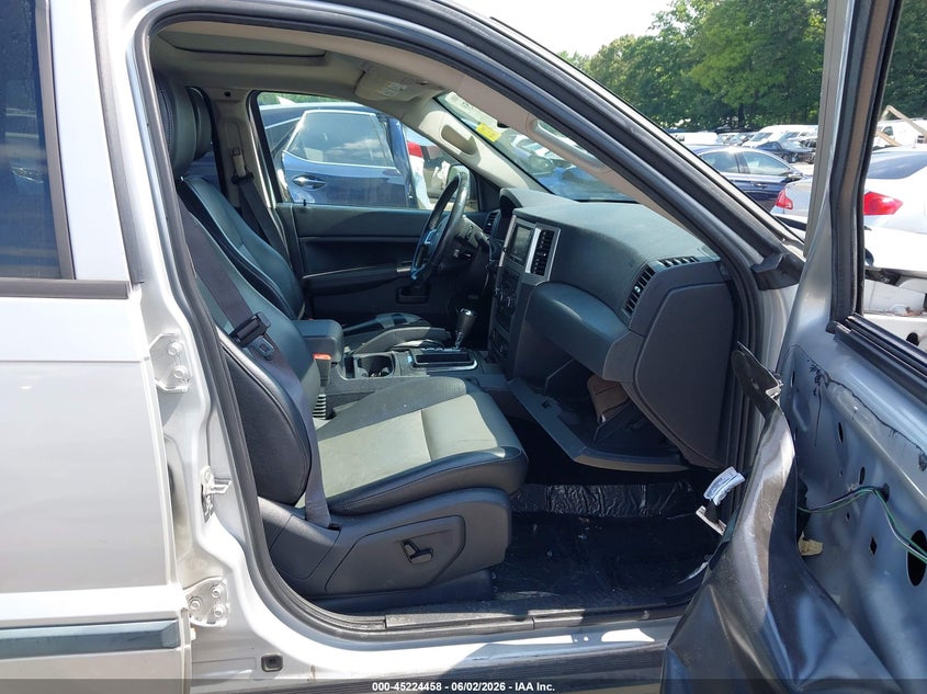 2008 Jeep Grand cherokee VIN 1J8GR48K78C206954 IAAI salvage auction — FRONT END, Salvage (Georgia), sold $350 on 2026-07-08 (photo 5)