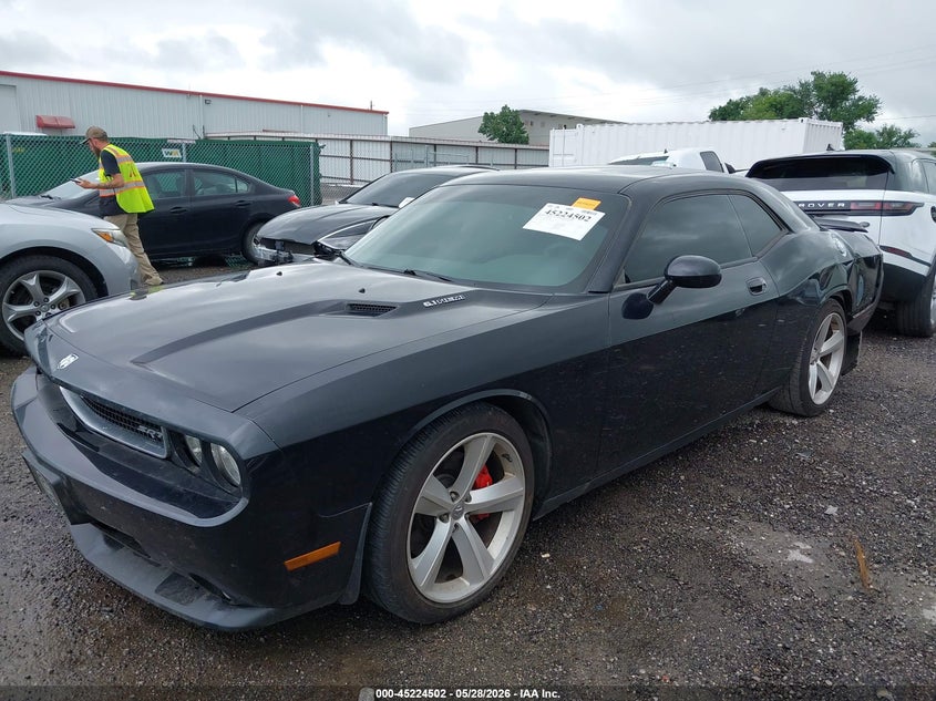 2009 Dodge Challenger VIN 2B3LJ74W69H550959 IAAI salvage auction — SIDE, Clear (Oklahoma), sold $25 on 2026-08-01 (photo 2)
