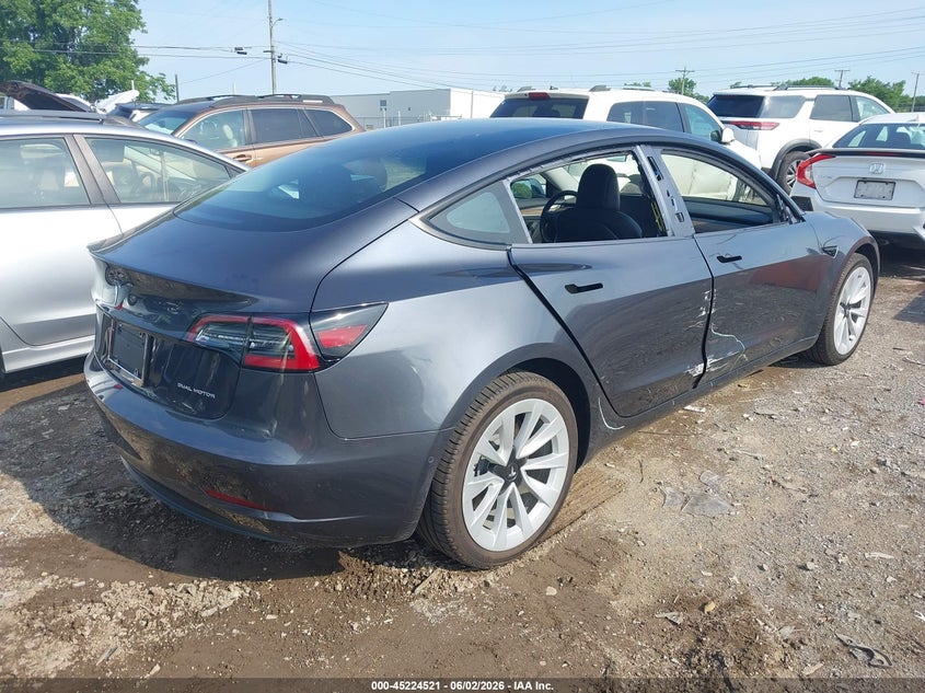 2022 Tesla Model 3 VIN 5YJ3E1EB9NF254149 IAAI salvage auction — RIGHT SIDE, Salvage Title, sold $9,350 on 2026-07-09 (photo 4)