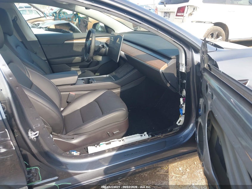 2022 Tesla Model 3 VIN 5YJ3E1EB9NF254149 IAAI salvage auction — RIGHT SIDE, Salvage Title, sold $9,350 on 2026-07-09 (photo 5)