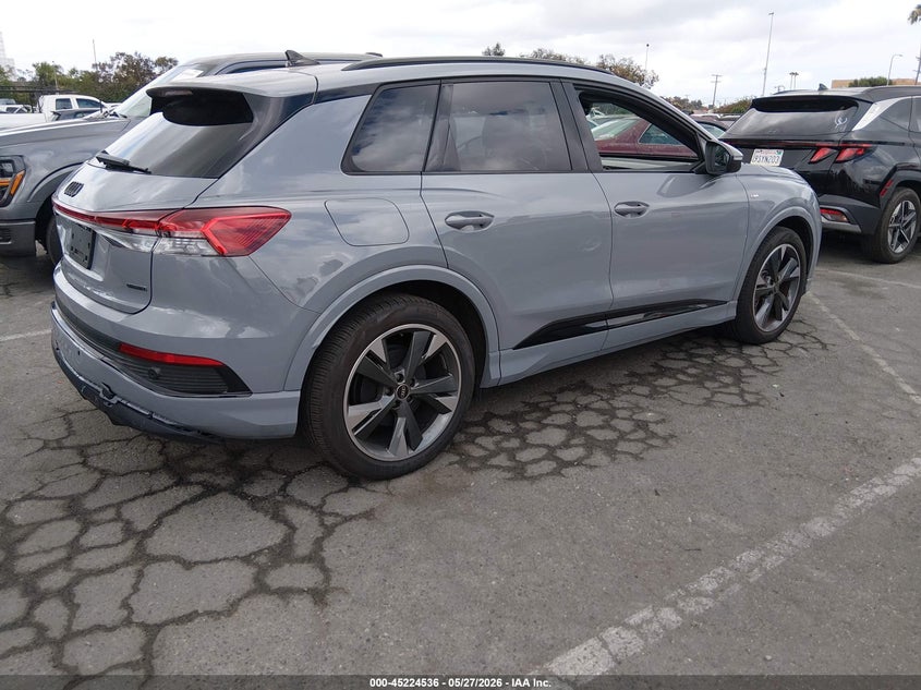 2025 Audi Q4 e-tron VIN WA1KUBFZ3SP053455 IAAI salvage auction — REAR END, Salvage Title, sold $21,850 on 2026-07-13 (photo 4)