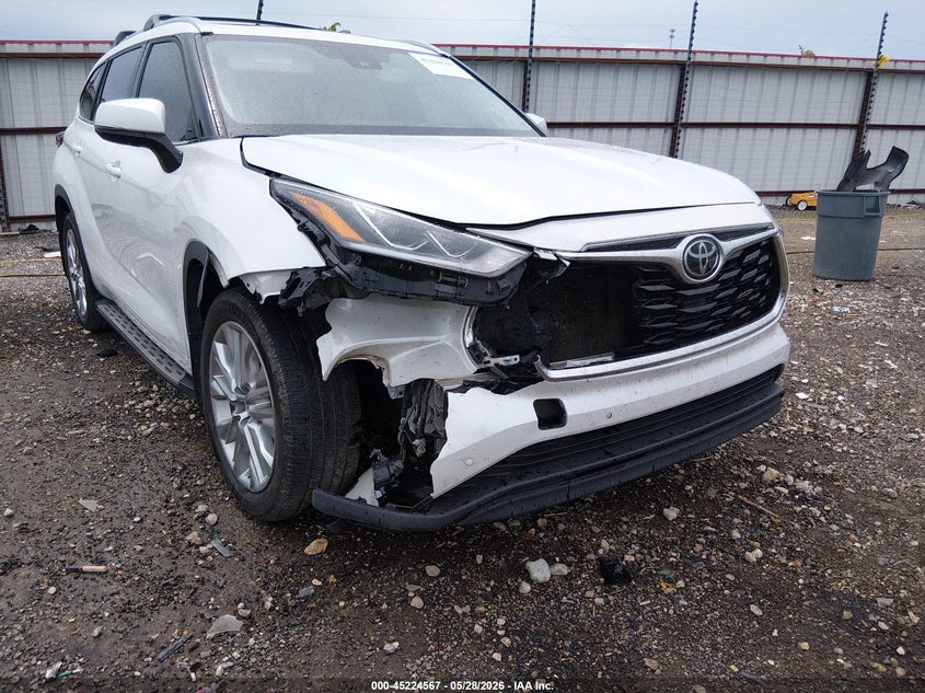 2022 Toyota Highlander VIN 5TDYZRAH9NS106890 IAAI salvage auction — FRONT END, Salvage (Arkansas), sold $21,500 on 2026-07-16 (photo 6)