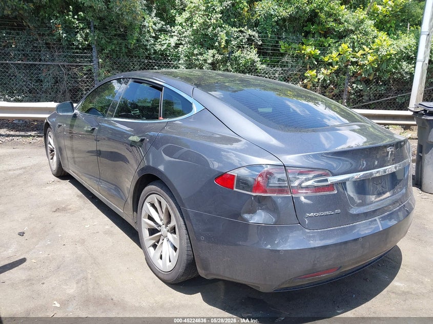 2017 Tesla Model s VIN 5YJSA1E29HF204606 IAAI salvage auction — UNKNOWN, Salvage (North Carolina), sold $6,000 on 2026-07-09 (photo 3)