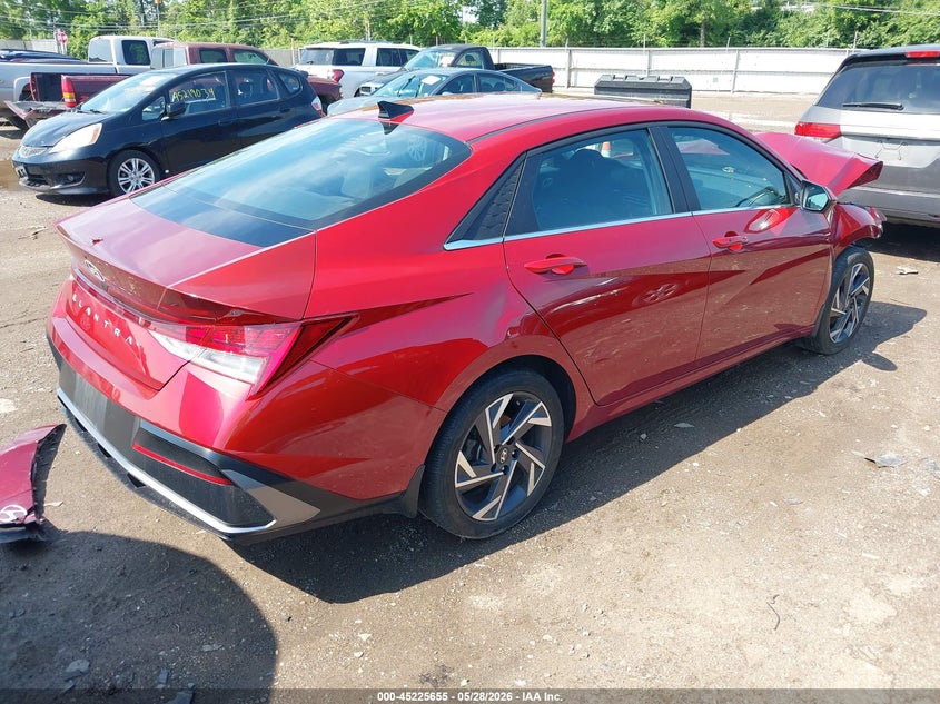 2024 Hyundai Elantra VIN KMHLS4DGXRU815085 IAAI salvage auction — FRONT & REAR, Salvage (Ohio), sold $1,800 on 2026-07-23 (photo 4)