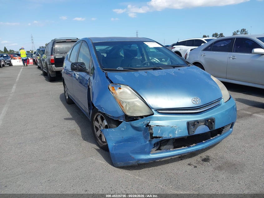 2008 Toyota Prius VIN JTDKB20U987751828 IAAI salvage auction — RIGHT FRONT, Salvage (California), sold $550 on 2026-07-30 (photo 1)
