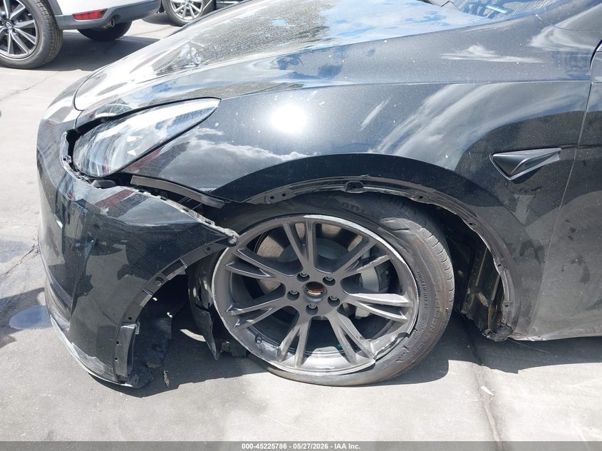 2025 Tesla Model y VIN 7SAYGDED1SF321375 IAAI salvage auction — LEFT FRONT, Salvage Certificate (California), sold $12,825 on 2026-07-22 (photo 6)