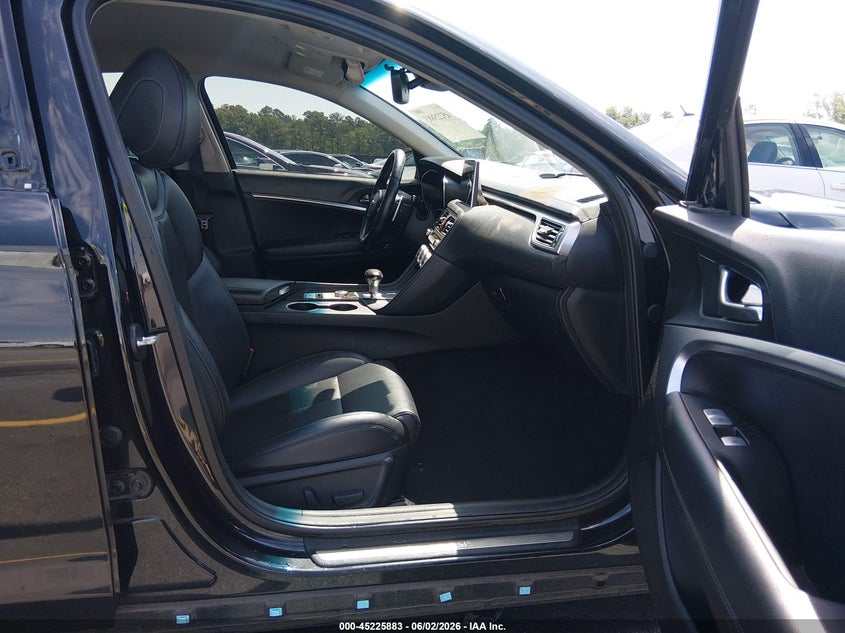 2019 Genesis G70 VIN KMTG64LA2KU020451 IAAI salvage auction — ALL OVER, Salvage Title, sold $2,250 on 2026-07-15 (photo 5)