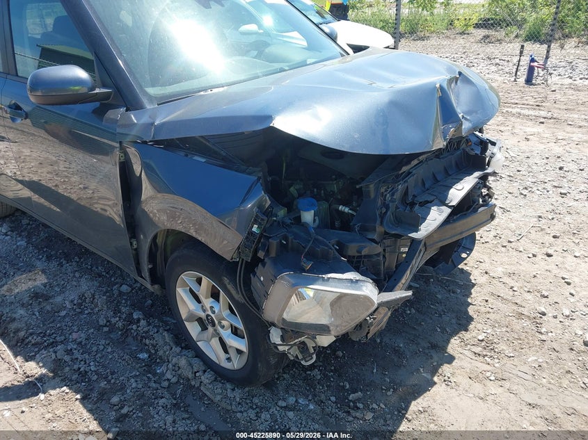 2020 Kia Soul VIN KNDJ23AU1L7011246 IAAI salvage auction — FRONT END, Salvage Title, sold $775 on 2026-07-11 (photo 6)