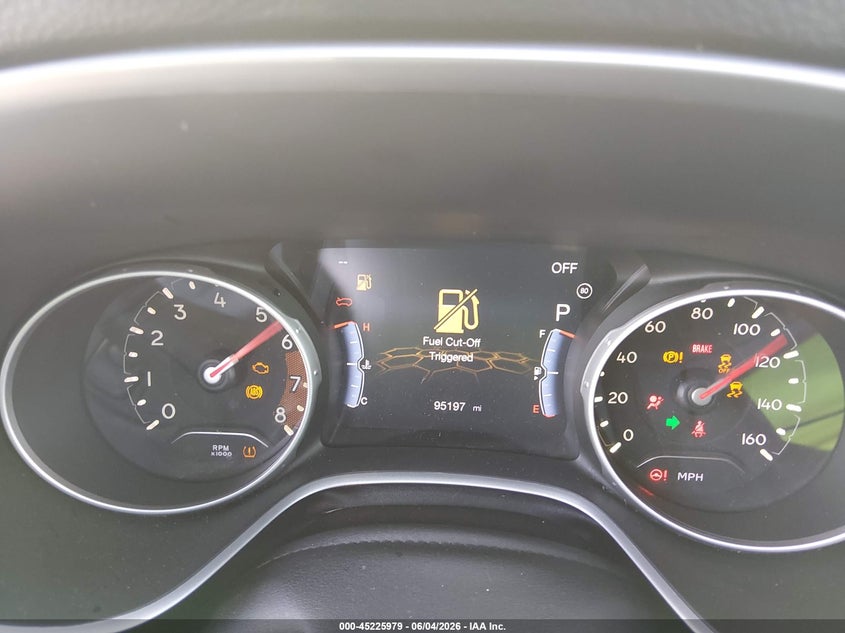 2019 Jeep Compass VIN 3C4NJCBB9KT707008 IAAI salvage auction — RIGHT FRONT, Salvage Title, sold $2,350 on 2026-07-10 (photo 7)