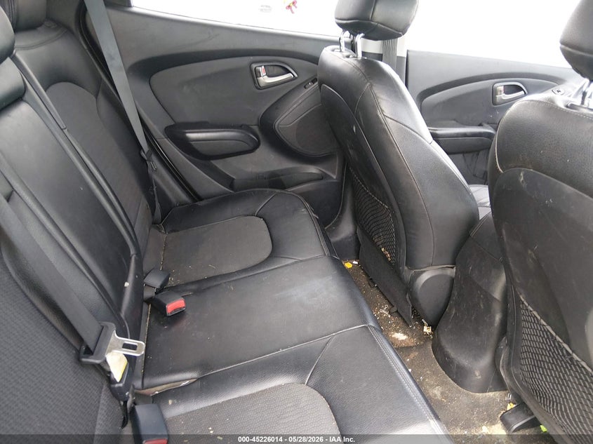 2010 Hyundai Tucson VIN KM8JU3AC5AU044438 IAAI salvage auction — LEFT FRONT, Salvage (Illinois), sold $1,475 on 2026-07-08 (photo 8)