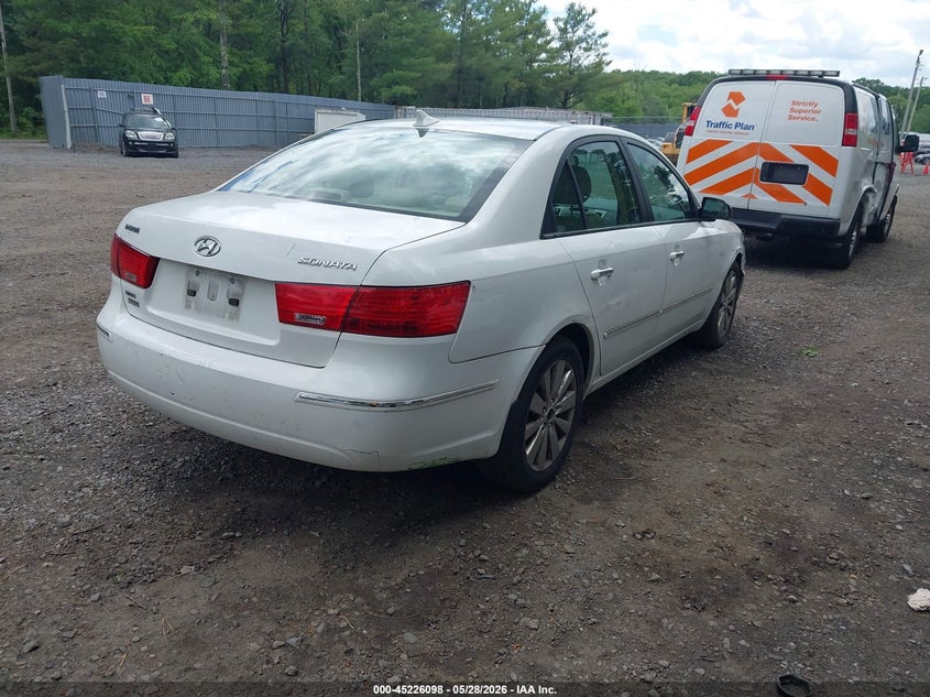 2009 Hyundai Sonata VIN 5NPEU46C59H563435 IAAI salvage auction — LEFT & RIGHT, Salvage (New Jersey), sold $575 on 2026-07-29 (photo 4)