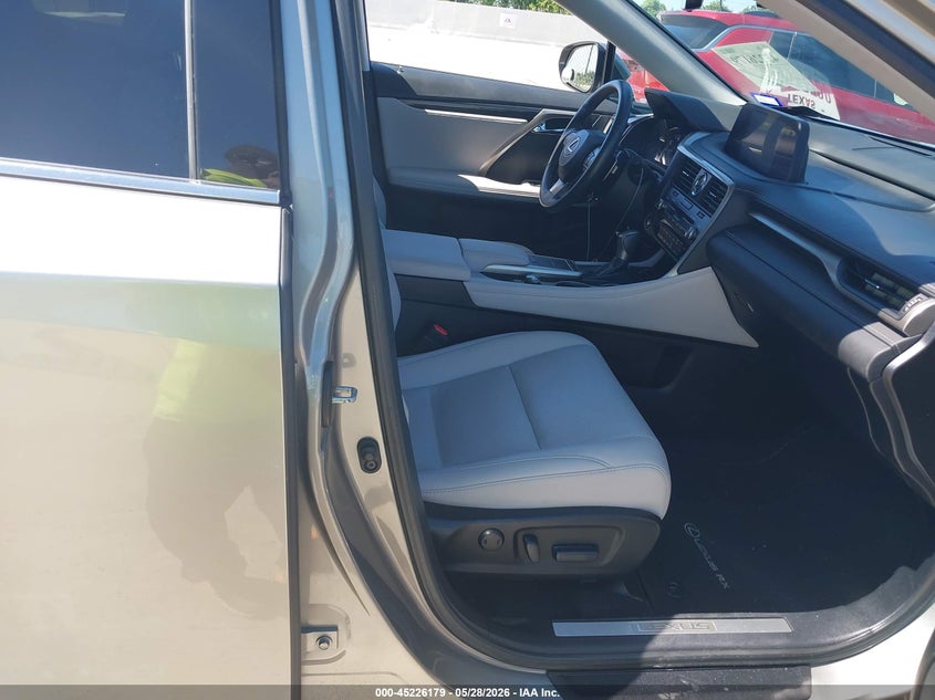2022 Lexus Rx VIN 2T2AZMAA6NC250442 IAAI salvage auction — FRONT & REAR, Original (Texas), sold $11,600 on 2026-07-10 (photo 5)