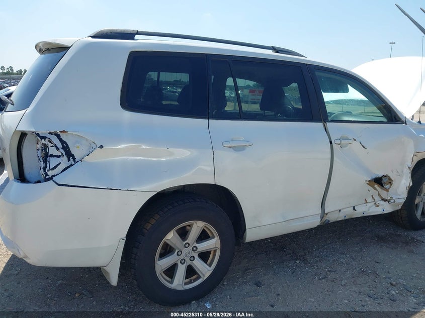 2010 Toyota Highlander VIN 5TDBK3EH4AS005574 IAAI salvage auction — RIGHT SIDE, Salvage (Texas), sold $1,400 on 2026-07-16 (photo 6)