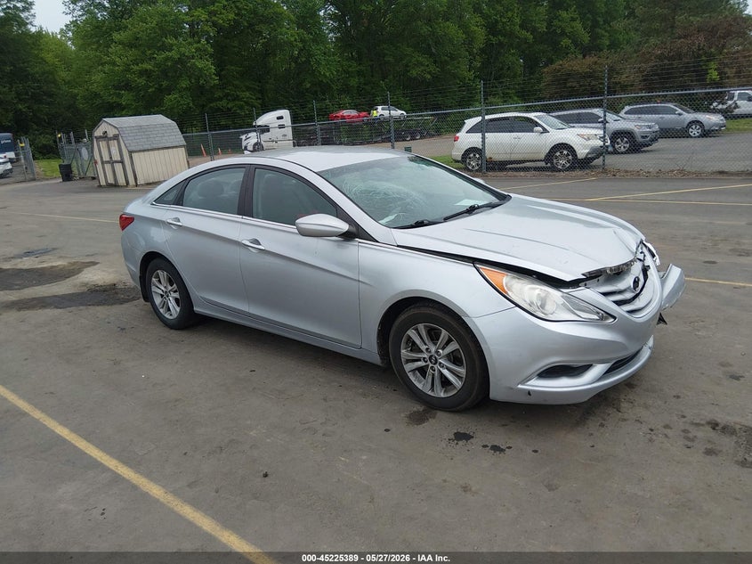 2013 Hyundai Sonata VIN 5NPEB4ACXDH788696 IAAI salvage auction — THEFT, Salvage (Connecticut), sold $350 on 2026-07-16 (photo 1)