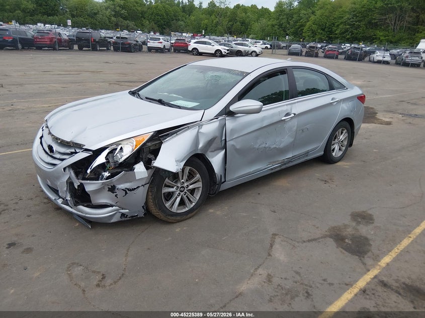 2013 Hyundai Sonata VIN 5NPEB4ACXDH788696 IAAI salvage auction — THEFT, Salvage (Connecticut), sold $350 on 2026-07-16 (photo 2)
