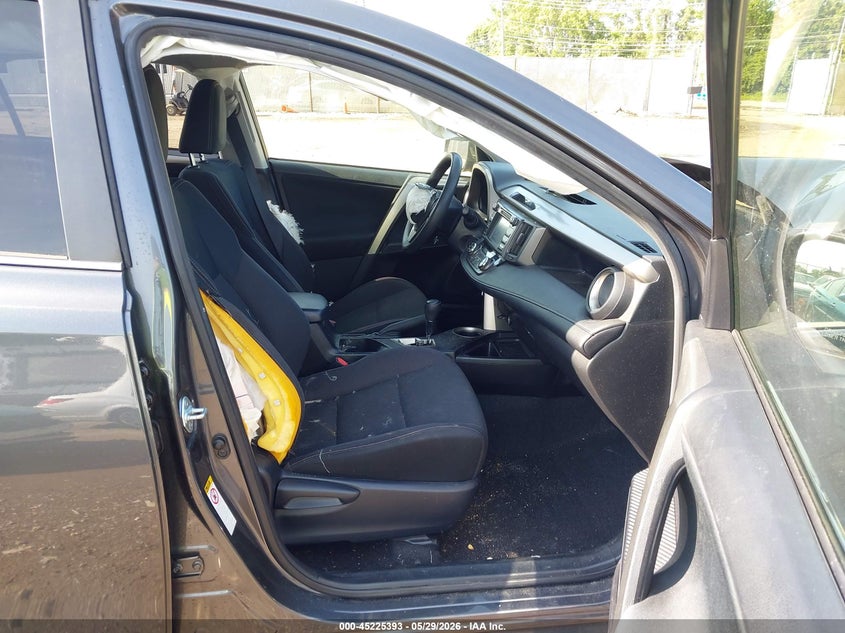 2015 Toyota Rav 4 VIN JTMRFREV6FD153451 IAAI salvage auction — FRONT & REAR, Salvage Title, sold $2,750 on 2026-07-23 (photo 5)