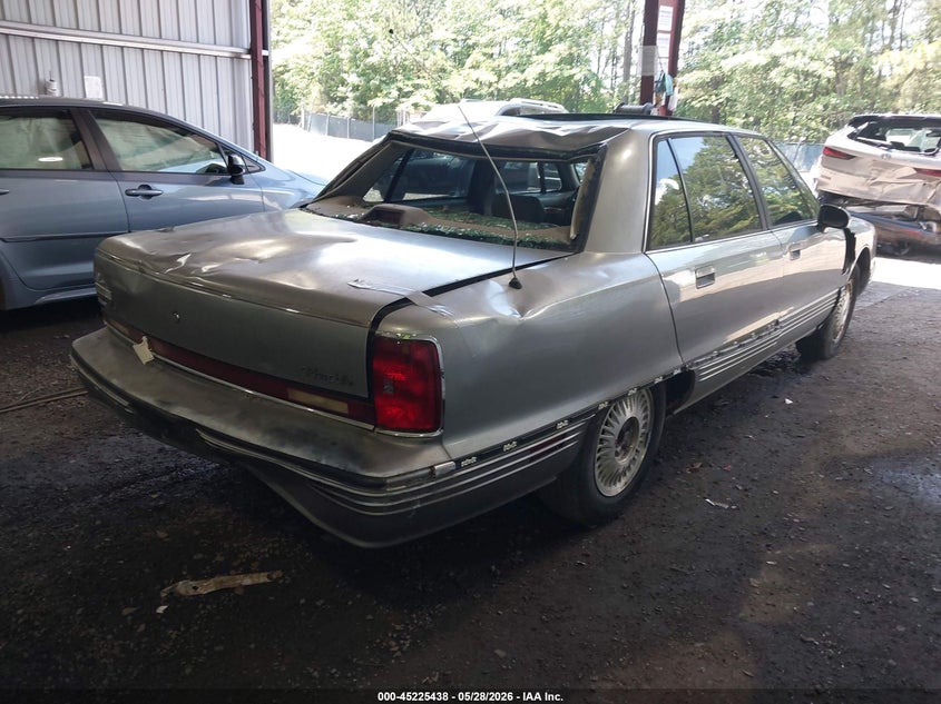 1995 Oldsmobile 98 VIN 1G3CX52K0S4309970 IAAI salvage auction — ALL OVER, Clear (Virginia), sold $300 on 2026-07-16 (photo 4)