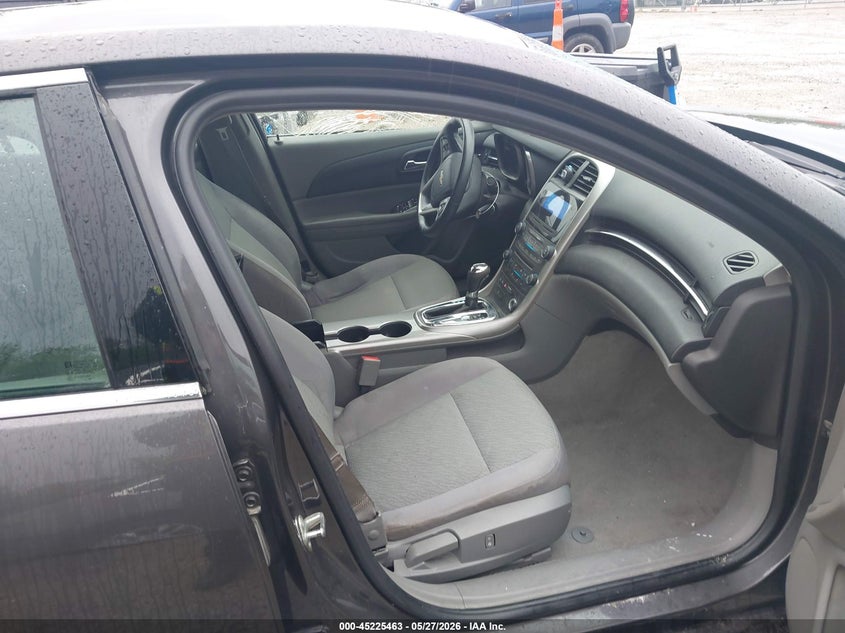 2013 Chevrolet Malibu VIN 1G11B5SA7DF334958 IAAI salvage auction — LEFT FRONT, Salvage Title, sold $550 on 2026-08-01 (photo 5)