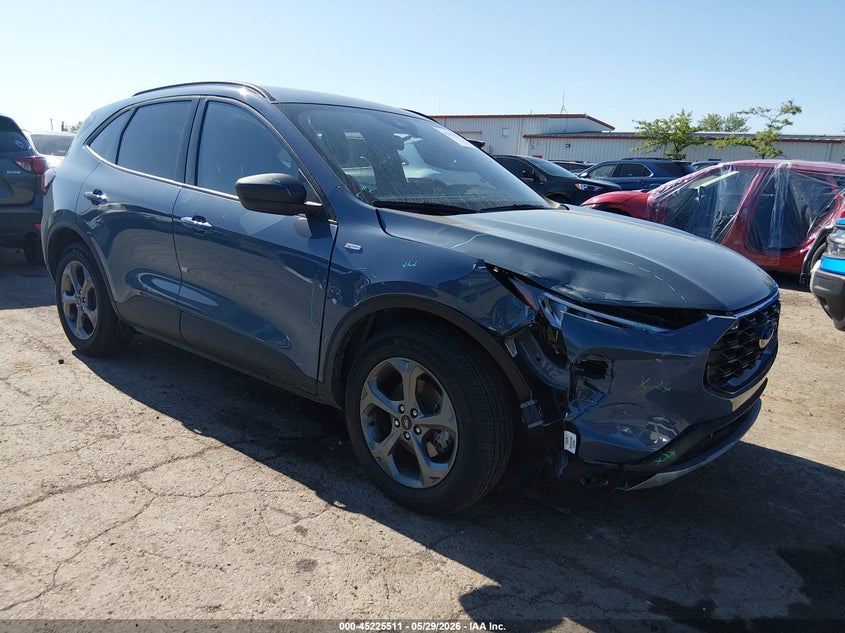 2025 Ford Escape VIN 1FMCU9MN8SUA69392 IAAI salvage auction — RIGHT FRONT, Clear (Michigan), sold $8,200 on 2026-07-30 (photo 1)
