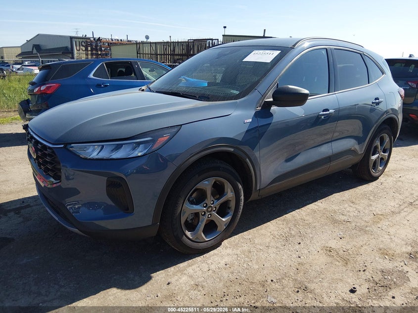 2025 Ford Escape VIN 1FMCU9MN8SUA69392 IAAI salvage auction — RIGHT FRONT, Clear (Michigan), sold $8,200 on 2026-07-30 (photo 2)