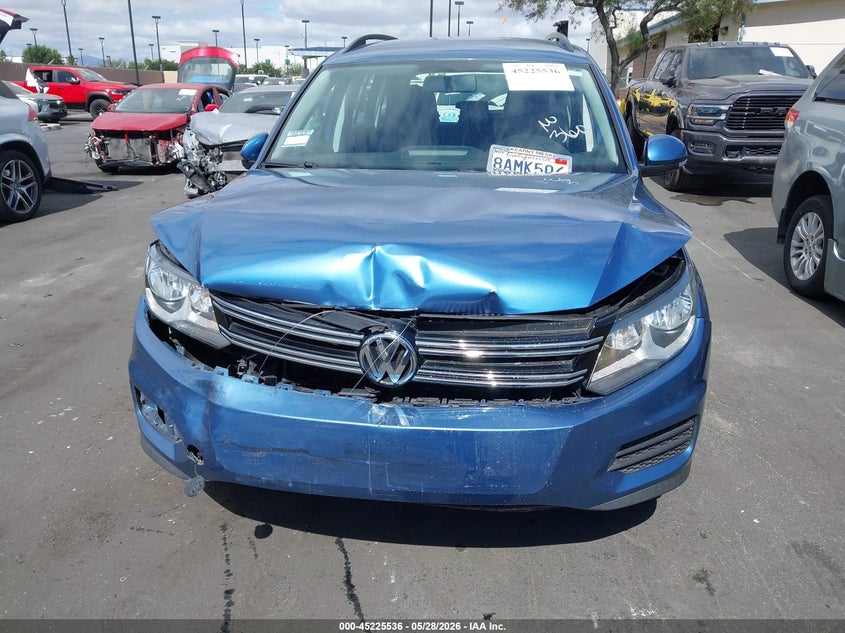 2017 Volkswagen Tiguan VIN WVGAV7AX7HK042591 IAAI salvage auction — FRONT END, Salvage Certificate (California), sold $1,700 on 2026-07-24 (photo 6)