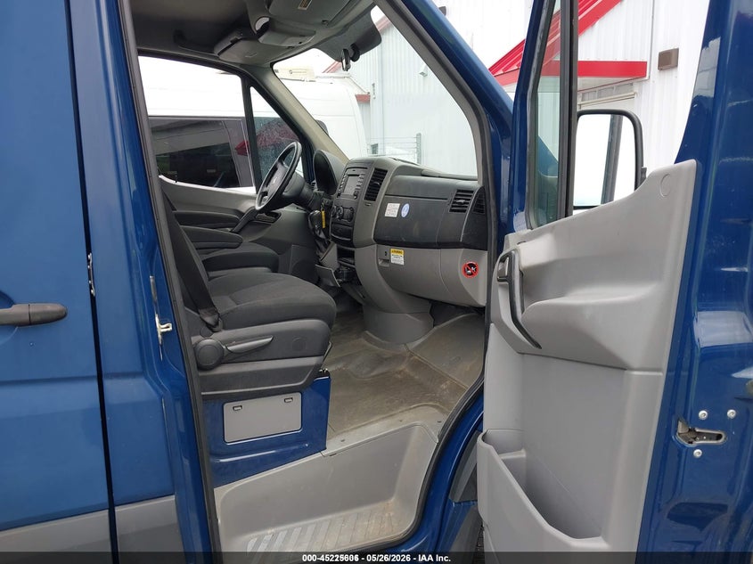 2017 Freightliner Sprinter VIN WDYPF3CC4HP543475 IAAI salvage auction — NORMAL WEAR, SF97 (Maryland), sold $3,550 on 2026-07-21 (photo 5)
