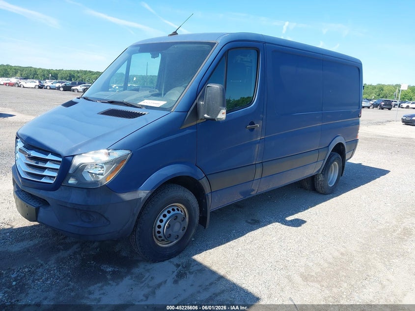 2017 Freightliner Sprinter VIN WDYPF3CC4HP543475 IAAI salvage auction — NORMAL WEAR, SF97 (Maryland), sold $3,550 on 2026-07-21 (photo 2)