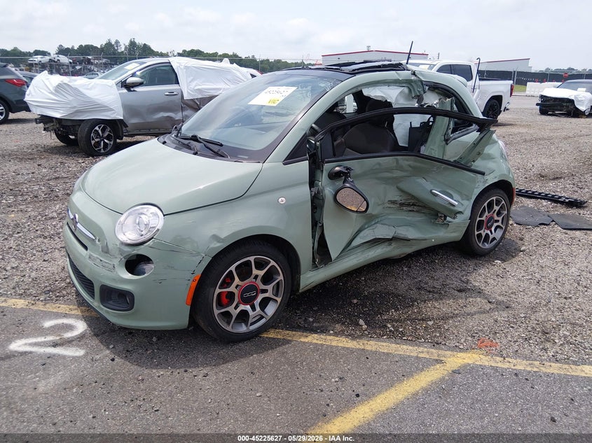 2012 Fiat 500 VIN 3C3CFFBR3CT148990 IAAI salvage auction — SIDE, Salvage Title, sold $725 on 2026-08-12 (photo 2)