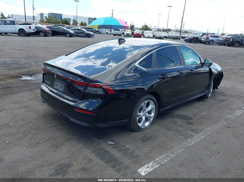 2025 Honda Accord VIN 1HGCY1F28SA041219 IAAI salvage auction — RIGHT FRONT, Salvage Title, sold $5,600 on 2026-07-31 (photo 4)
