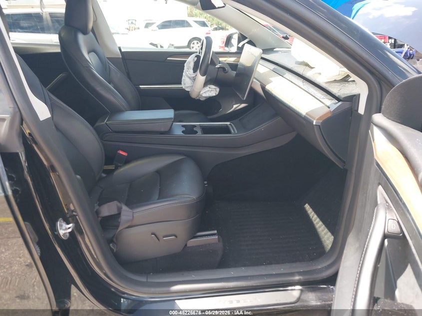 2024 Tesla Model y VIN 7SAYGAEE3RF024271 IAAI salvage auction — FRONT END, Salvage Title, sold $6,400 on 2026-07-10 (photo 5)