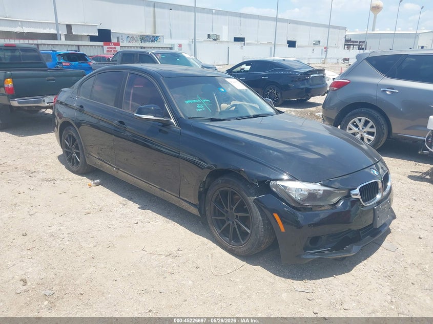 2016 BMW 3er VIN WBA8E5G52GNT93769 IAAI salvage auction — FRONT & REAR, Original (Texas), sold $1,000 on 2026-07-16 (photo 1)