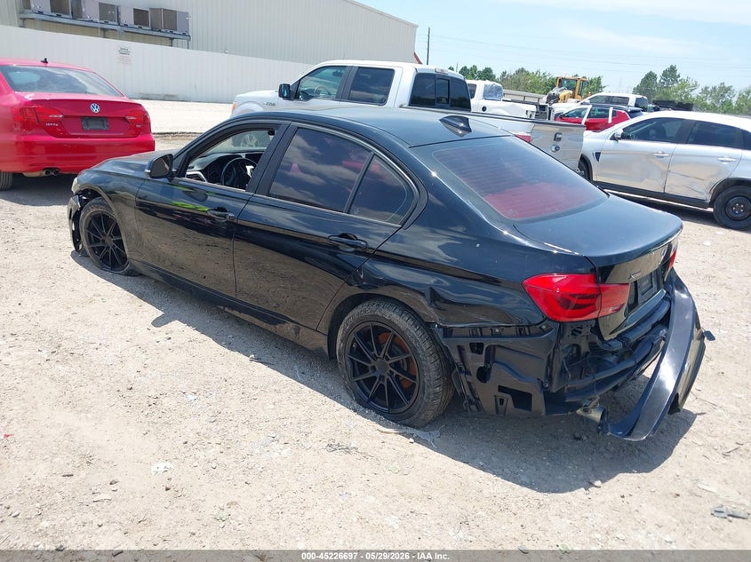 2016 BMW 3er VIN WBA8E5G52GNT93769 IAAI salvage auction — FRONT & REAR, Original (Texas), sold $1,000 on 2026-07-16 (photo 3)