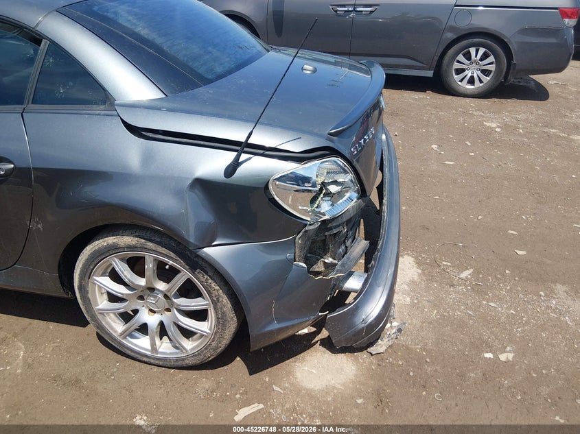 2006 Mercedes-benz Slk-class VIN WDBWK56F36F124992 IAAI salvage auction — FRONT & REAR, Salvage (Ohio), sold $875 on 2026-07-09 (photo 6)
