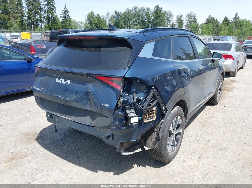 2025 Kia Sportage VIN KNDPVCDG3S7244423 IAAI salvage auction — REAR END, Salvage Title, sold $9,900 on 2026-07-29 (photo 4)
