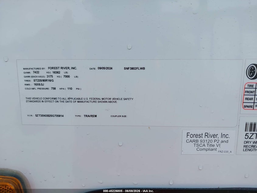 2025 Forest river Sanibel VIN 5ZT3SN3B2SG705814 IAAI salvage auction — HAIL, Salvage (Missouri), sold $16,700 on 2026-07-28 (photo 9)