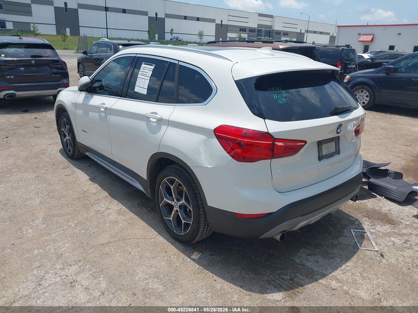 2016 BMW X1 VIN WBXHT3C30GP883524 IAAI salvage auction — RIGHT SIDE, Original (Texas), sold $3,750 on 2026-07-28 (photo 3)