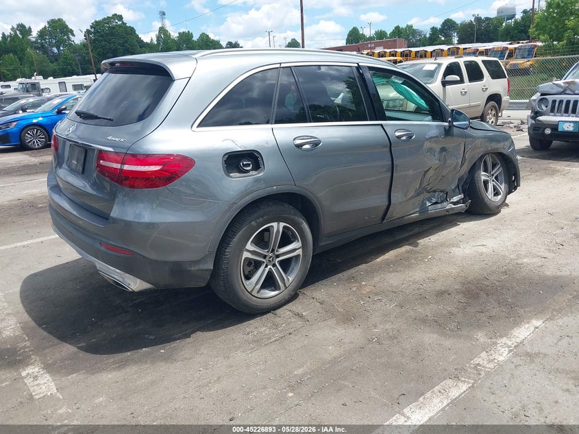 2019 Mercedes-benz Glc VIN WDC0G4KB1KV150801 IAAI salvage auction — SIDE, Salvage (North Carolina), sold $5,100 on 2026-07-23 (photo 4)