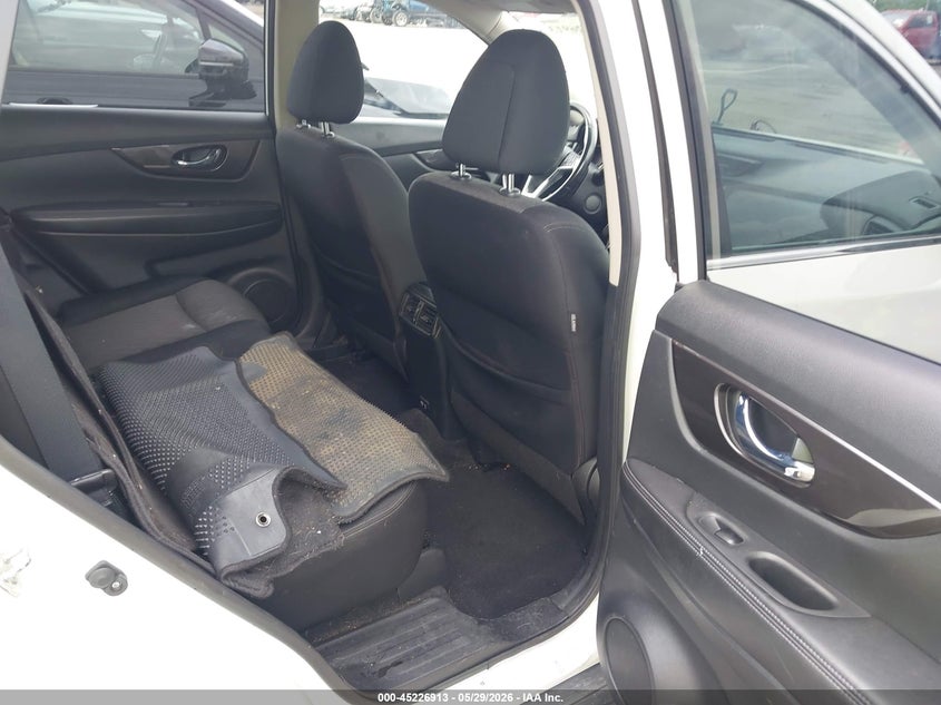 2019 Nissan Rogue VIN JN8AT2MT0KW263931 IAAI salvage auction — HAIL, Clear (Oklahoma), sold $3,625 on 2026-07-14 (photo 8)