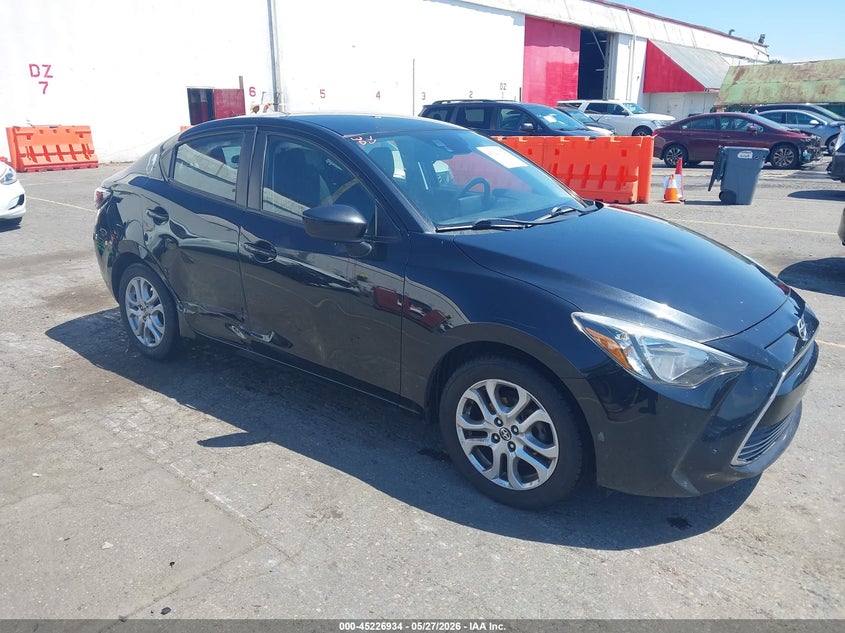 2016 Scion Ia VIN 3MYDLBZV3GY134618 IAAI salvage auction — SIDE, Salvage (Oregon), sold $2,625 on 2026-08-27 (photo 1)