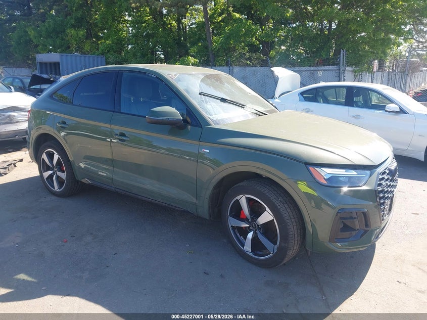 2024 Audi Q5 sportback VIN WA15AAFYXR2019172 IAAI salvage auction — LEFT SIDE, Mv-907A (New York), sold $20,800 on 2026-07-24 (photo 1)
