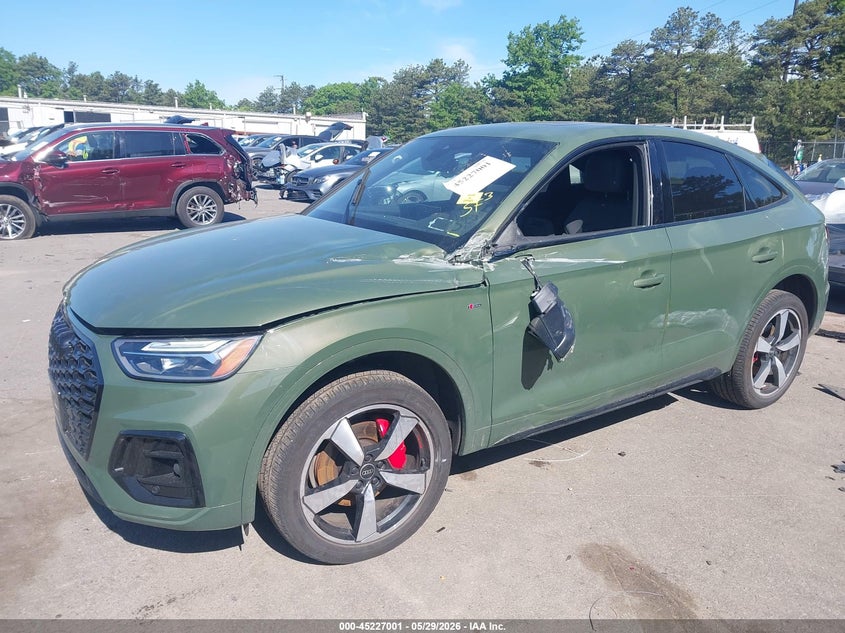 2024 Audi Q5 sportback VIN WA15AAFYXR2019172 IAAI salvage auction — LEFT SIDE, Mv-907A (New York), sold $20,800 on 2026-07-24 (photo 2)